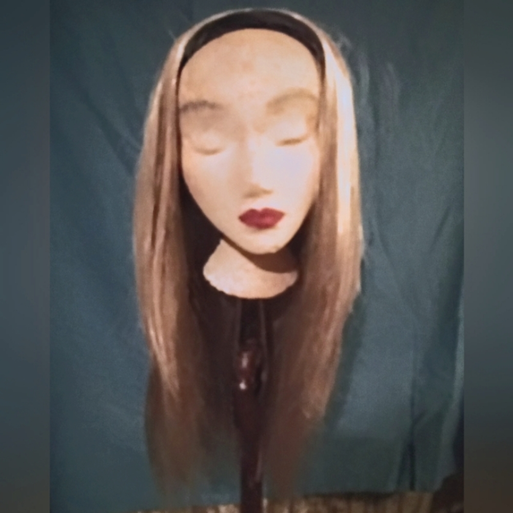 Blonde long length wig. W/ headband